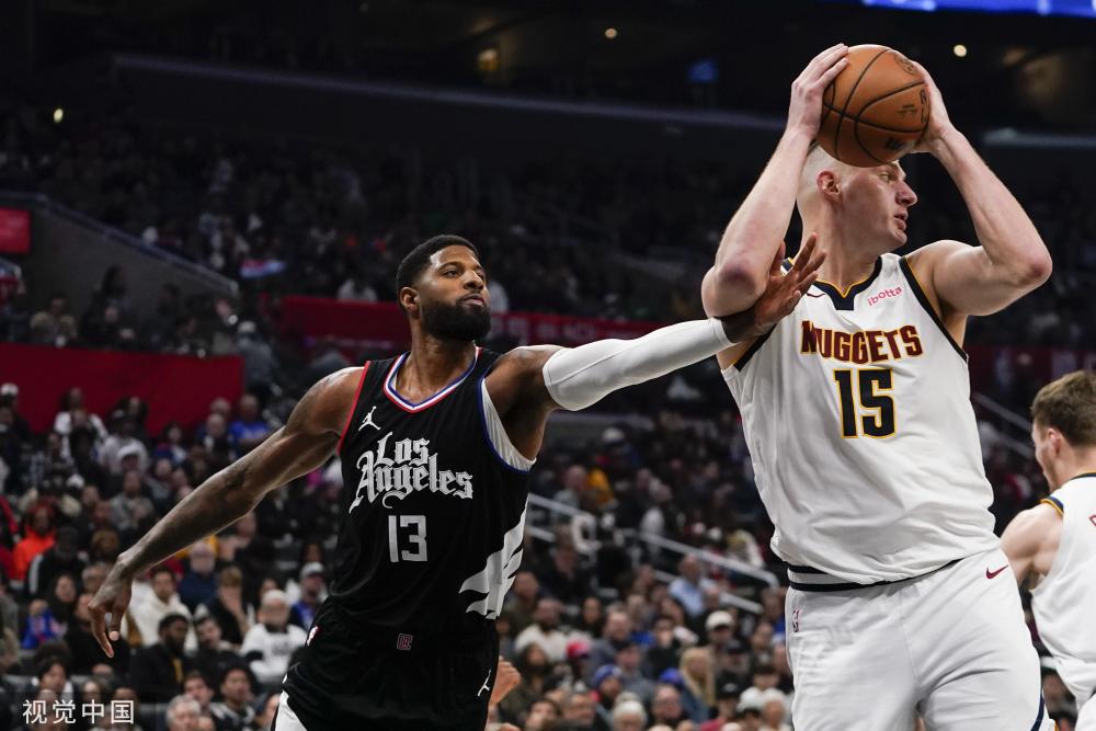 阵容厚度不 阵容厚度不